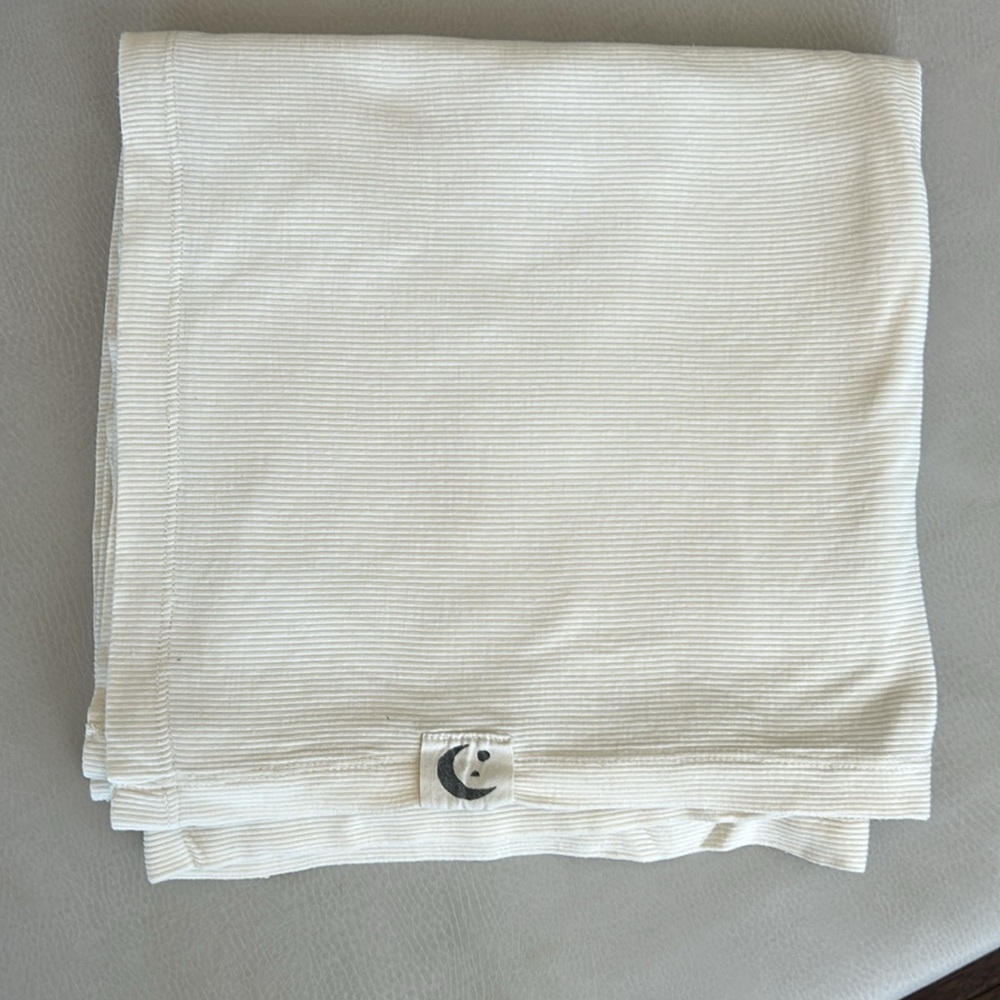 Harper and Jade ivory rib knit blanket